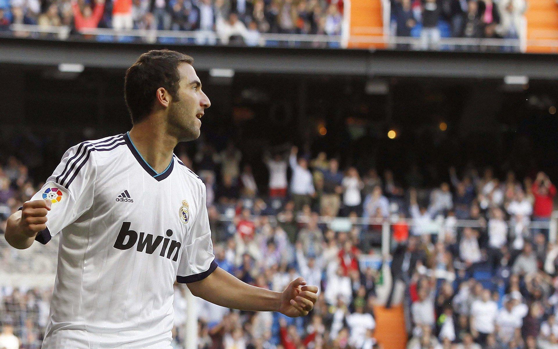 红军资产波动引关注，锋线新星身价飙升，欧洲红人市场估值回调